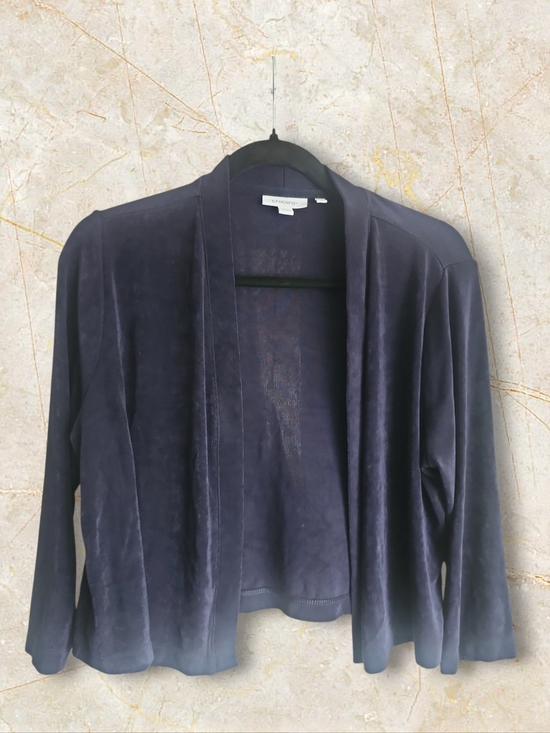Chico's Jackets & Blazers - Chico's Navy Open-Front Travellers Cropped Shrug